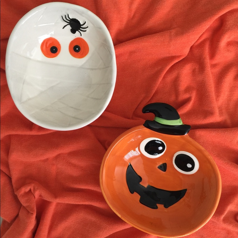 Halloween candy bowls
